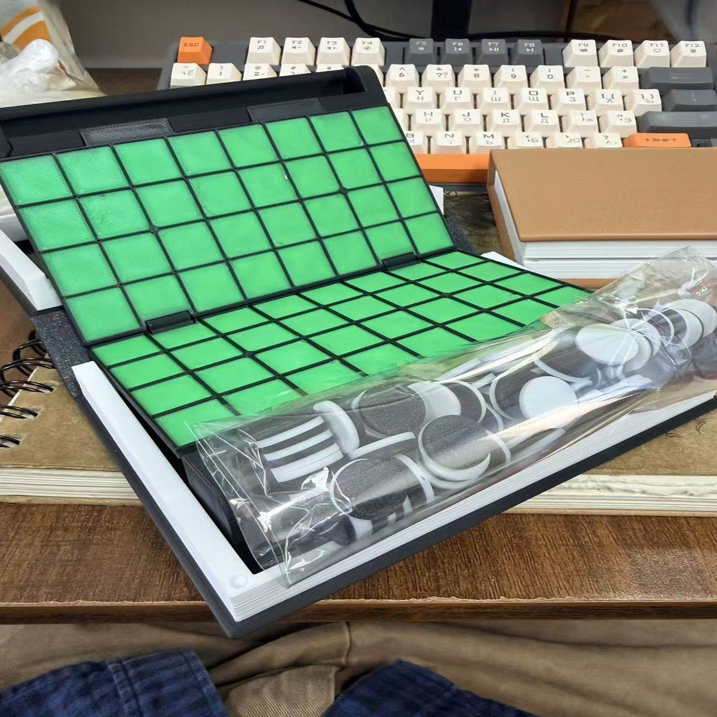 3D Printed Board Book, Board G - Book Party Games recension och pris