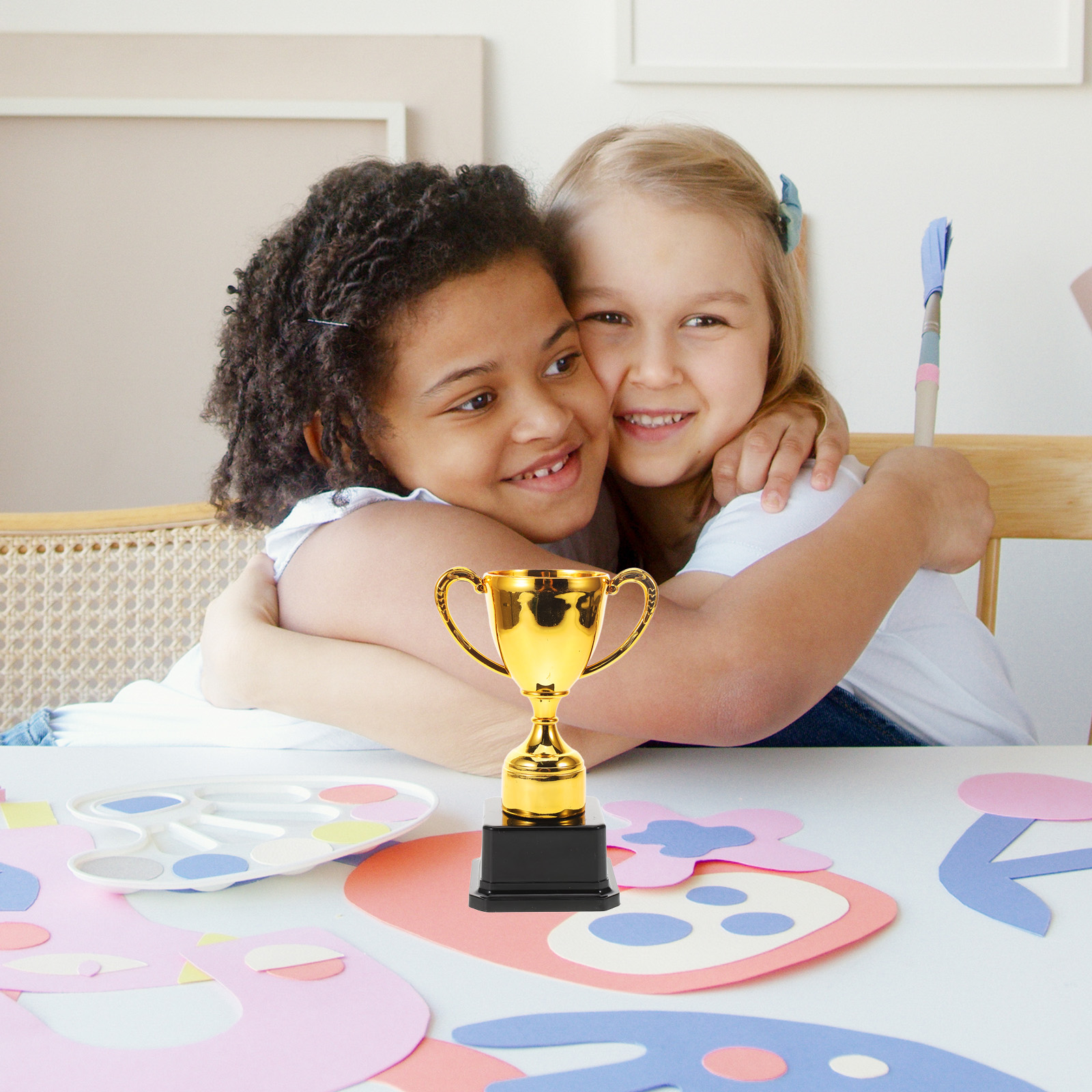 1Pcs Plastic Trophy Kids Award - Party Games Using Cups recension och pris