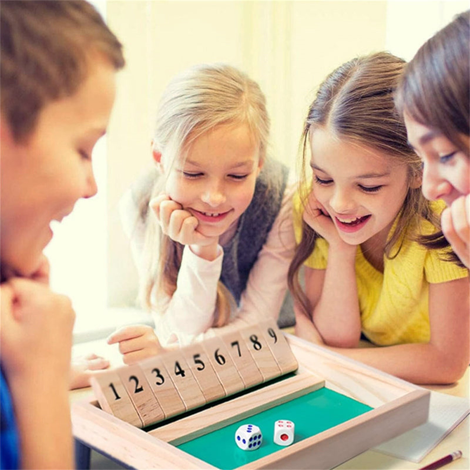 Deluxe Four Sided 9 Numbers Sh - Party Games Easter For Family recension och pris