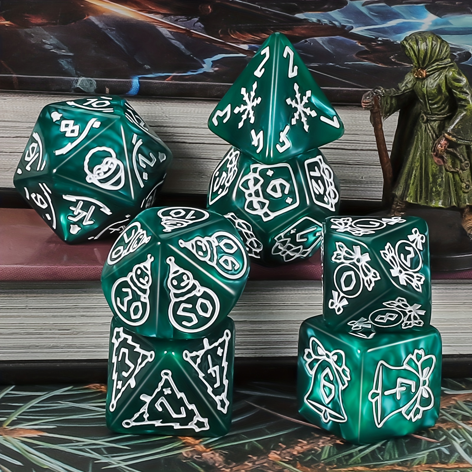 DND Dice Set -7pc Christmas Po - Party Games App recension och pris